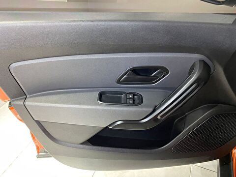 2022 Benzin + LPG Manuel Dacia Duster Turuncu Gürel Tasarım Aksesuar Otomotiv San. Tic. Ltd. Şti.