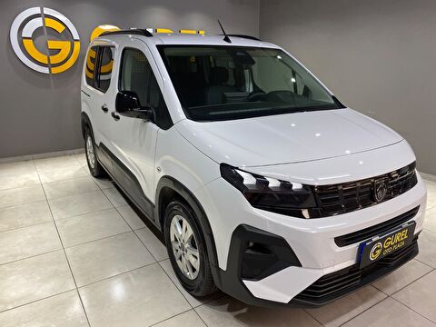 2026 Dizel Otomatik Peugeot Rifter Beyaz Gürel Tasarım Aksesuar Otomotiv San. Tic. Ltd. Şti.