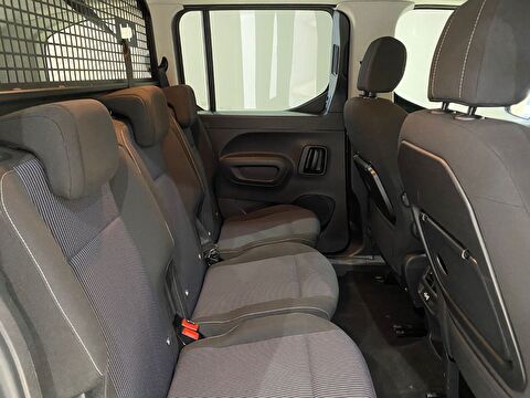 2025 Dizel Otomatik Fiat Doblo Combi Gri Gürel Tasarım Aksesuar Otomotiv San. Tic. Ltd. Şti.