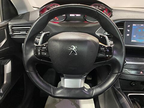 2021 Benzin Otomatik Peugeot 308 Kırmızı Gürel Tasarım Aksesuar Otomotiv San. Tic. Ltd. Şti.