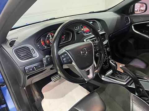 2016 Benzin Otomatik Volvo V40 Mavi Gürel Tasarım Aksesuar Otomotiv San. Tic. Ltd. Şti.