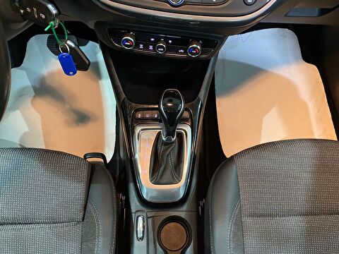 2022 Dizel Otomatik Opel Crossland Gri Gürel Tasarım Aksesuar Otomotiv San. Tic. Ltd. Şti.