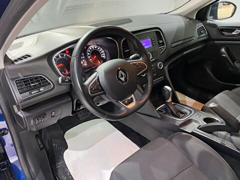 2022 Benzin Otomatik Renault Megane Mavi Gürel Tasarım Aksesuar Otomotiv San. Tic. Ltd. Şti.