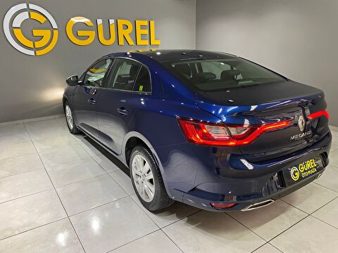 2022 Benzin Otomatik Renault Megane Mavi Gürel Tasarım Aksesuar Otomotiv San. Tic. Ltd. Şti.