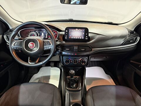 2020 Benzin + LPG Manuel Fiat Egea Mavi Gürel Tasarım Aksesuar Otomotiv San. Tic. Ltd. Şti.