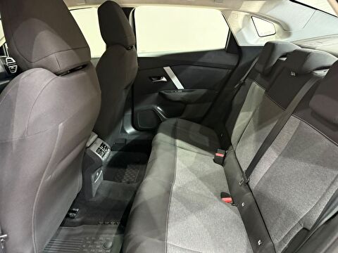 2023 Benzin Otomatik Citroen C4 X Gümüş Gri Gürel Tasarım Aksesuar Otomotiv San. Tic. Ltd. Şti.