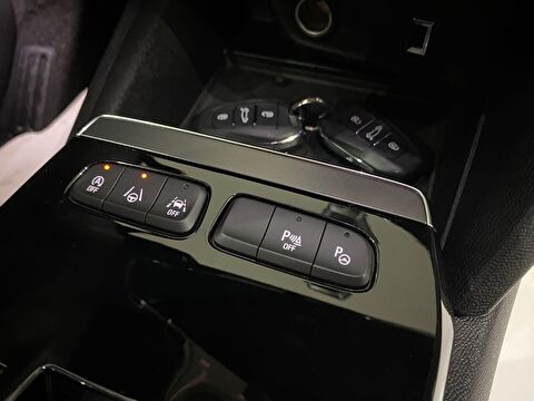 2021 Benzin Otomatik Opel Mokka Beyaz Gürel Tasarım Aksesuar Otomotiv San. Tic. Ltd. Şti.