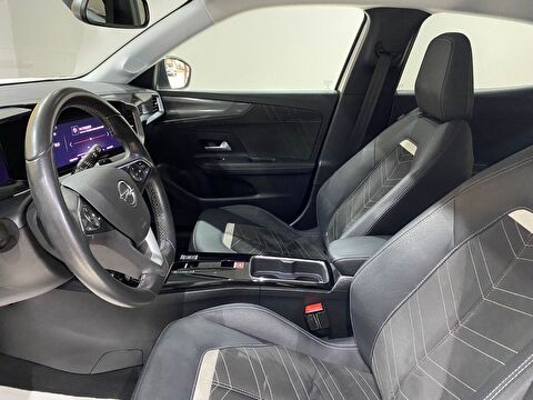 2021 Benzin Otomatik Opel Mokka Beyaz Gürel Tasarım Aksesuar Otomotiv San. Tic. Ltd. Şti.