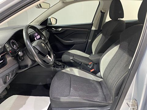 2020 Dizel Otomatik Skoda Scala Gümüş Gri Gürel Tasarım Aksesuar Otomotiv San. Tic. Ltd. Şti.