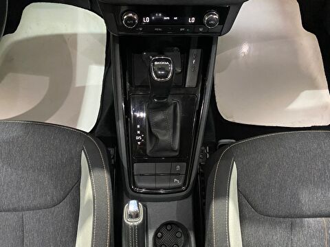 2020 Dizel Otomatik Skoda Scala Gümüş Gri Gürel Tasarım Aksesuar Otomotiv San. Tic. Ltd. Şti.