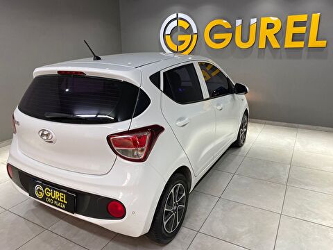 2017 Benzin Otomatik Hyundai i10 Beyaz Gürel Tasarım Aksesuar Otomotiv San. Tic. Ltd. Şti.