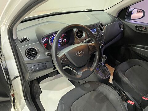 2017 Benzin Otomatik Hyundai i10 Beyaz Gürel Tasarım Aksesuar Otomotiv San. Tic. Ltd. Şti.