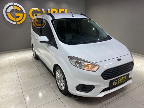 TaksitliOto.Net | 2.El Ford Tourneo Courier Kombi 1.5 TDCI Titanium | Manuel & Dizel | Beyaz | İzmir.2el 2022 Dizel Manuel Ford Tourneo Courier Beyaz Gürel Tasarım Aksesuar Otomotiv San. Tic. Ltd. Şti.