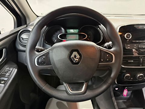 2017 Dizel Manuel Renault Clio Siyah Gürel Tasarım Aksesuar Otomotiv San. Tic. Ltd. Şti.