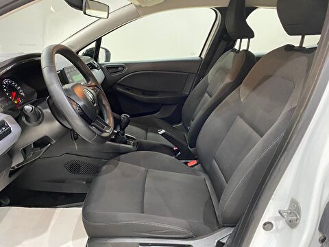 2023 Benzin Manuel Renault Clio Beyaz Gürel Tasarım Aksesuar Otomotiv San. Tic. Ltd. Şti.