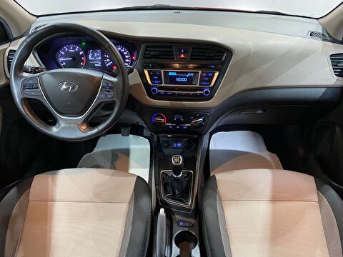 2016 Benzin Manuel Hyundai i20 Kırmızı Gürel Tasarım Aksesuar Otomotiv San. Tic. Ltd. Şti.