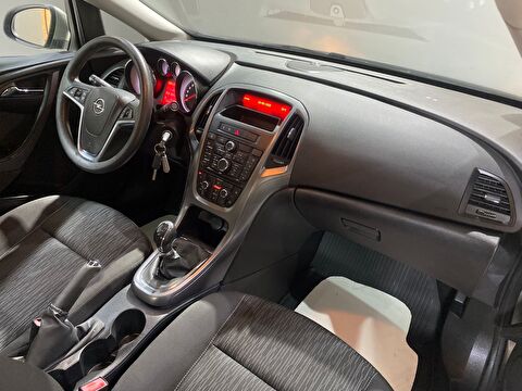 2015 Benzin Manuel Opel Astra Kahverengi Gürel Tasarım Aksesuar Otomotiv San. Tic. Ltd. Şti.
