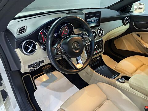 2016 Dizel Otomatik Mercedes-Benz CLA Beyaz Gürel Tasarım Aksesuar Otomotiv San. Tic. Ltd. Şti.
