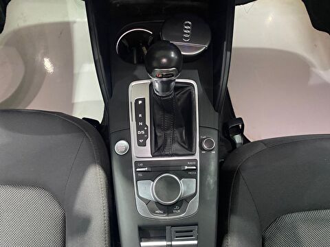 2017 Dizel Otomatik Audi A3 Beyaz Gürel Tasarım Aksesuar Otomotiv San. Tic. Ltd. Şti.