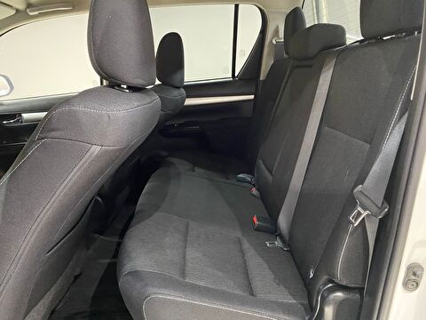 2022 Dizel Otomatik Toyota Hi-Lux Beyaz Gürel Tasarım Aksesuar Otomotiv San. Tic. Ltd. Şti.
