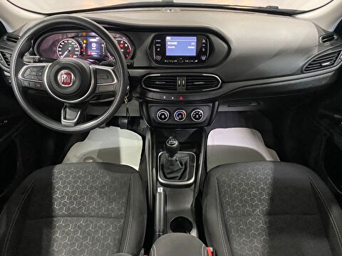 2023 Benzin Manuel Fiat Egea Gri Gürel Tasarım Aksesuar Otomotiv San. Tic. Ltd. Şti.