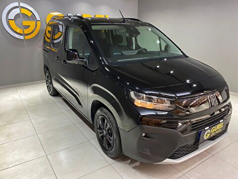 2025 Dizel Otomatik Fiat Doblo Combi Siyah Gürel Tasarım Aksesuar Otomotiv San. Tic. Ltd. Şti.