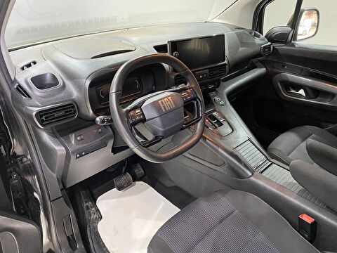 2025 Dizel Otomatik Fiat Doblo Combi Siyah Gürel Tasarım Aksesuar Otomotiv San. Tic. Ltd. Şti.