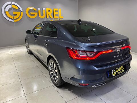 2023 Benzin Otomatik Renault Megane Gri Gürel Tasarım Aksesuar Otomotiv San. Tic. Ltd. Şti.