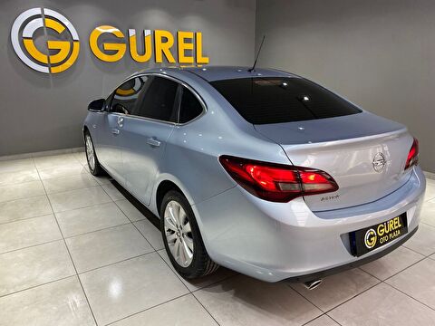 2020 Benzin Otomatik Opel Astra Gri Gürel Tasarım Aksesuar Otomotiv San. Tic. Ltd. Şti.