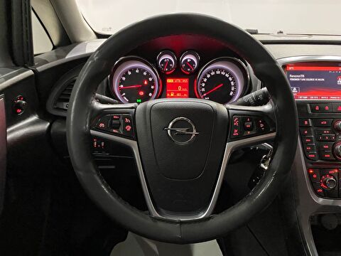 2020 Benzin Otomatik Opel Astra Gri Gürel Tasarım Aksesuar Otomotiv San. Tic. Ltd. Şti.