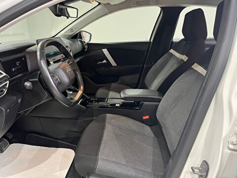 2023 Benzin Otomatik Citroen C4 X Beyaz Gürel Tasarım Aksesuar Otomotiv San. Tic. Ltd. Şti.