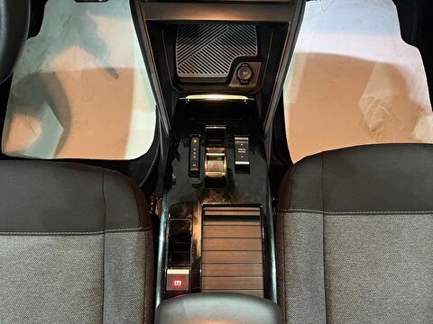 2023 Benzin Otomatik Citroen C4 X Beyaz Gürel Tasarım Aksesuar Otomotiv San. Tic. Ltd. Şti.