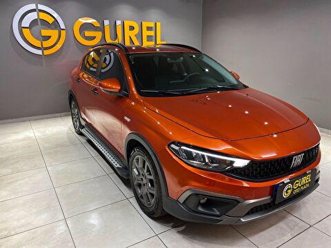 2022 Benzin Manuel Fiat Egea Cross Turuncu Gürel Tasarım Aksesuar Otomotiv San. Tic. Ltd. Şti.