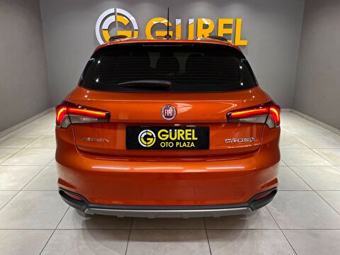 2022 Benzin Manuel Fiat Egea Cross Turuncu Gürel Tasarım Aksesuar Otomotiv San. Tic. Ltd. Şti.