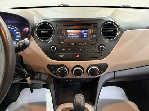 2014 Benzin Otomatik Hyundai i10 Beyaz Gürel Tasarım Aksesuar Otomotiv San. Tic. Ltd. Şti.