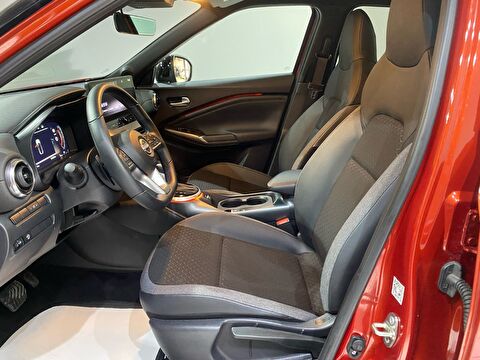 2024 Benzin Otomatik Nissan Juke Kırmızı Gürel Tasarım Aksesuar Otomotiv San. Tic. Ltd. Şti.