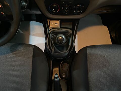 2022 Dizel Manuel Fiat Doblo Beyaz Gürel Tasarım Aksesuar Otomotiv San. Tic. Ltd. Şti.