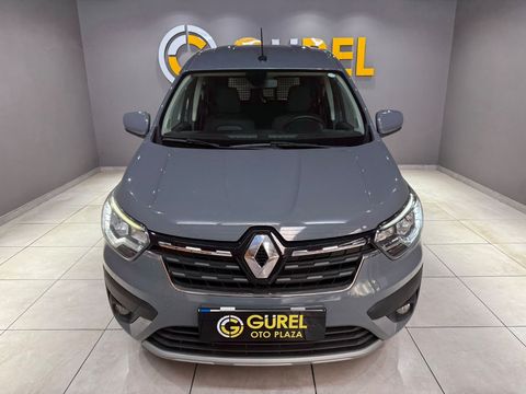 2023 Dizel Manuel Renault Express Combi Gri Gürel Tasarım Aksesuar Otomotiv San. Tic. Ltd. Şti.