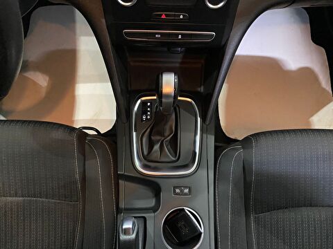 2018 Dizel Otomatik Renault Megane Gri Gürel Tasarım Aksesuar Otomotiv San. Tic. Ltd. Şti.