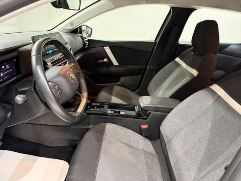 2025 Benzin Otomatik Citroen C4 X Yeşil Gürel Tasarım Aksesuar Otomotiv San. Tic. Ltd. Şti.