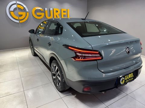 2025 Benzin Otomatik Citroen C4 X Yeşil Gürel Tasarım Aksesuar Otomotiv San. Tic. Ltd. Şti.
