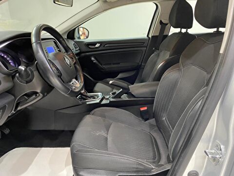 2020 Dizel Otomatik Renault Megane Gümüş Gri Gürel Tasarım Aksesuar Otomotiv San. Tic. Ltd. Şti.