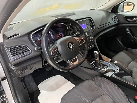 2020 Dizel Otomatik Renault Megane Gümüş Gri Gürel Tasarım Aksesuar Otomotiv San. Tic. Ltd. Şti.