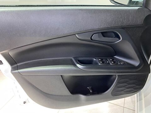 2025 Dizel Otomatik Fiat Egea Beyaz Gürel Tasarım Aksesuar Otomotiv San. Tic. Ltd. Şti.