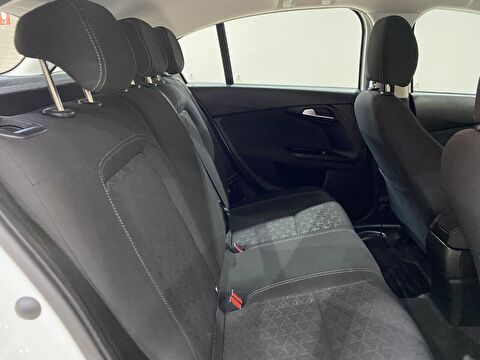 2022 Benzin Manuel Fiat Egea Cross Beyaz Gürel Tasarım Aksesuar Otomotiv San. Tic. Ltd. Şti.