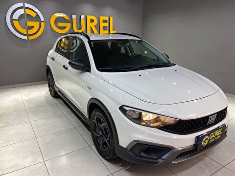 2022 Benzin Manuel Fiat Egea Cross Beyaz Gürel Tasarım Aksesuar Otomotiv San. Tic. Ltd. Şti.