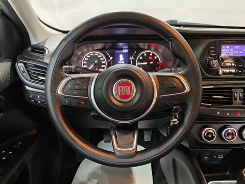 2022 Benzin Manuel Fiat Egea Cross Beyaz Gürel Tasarım Aksesuar Otomotiv San. Tic. Ltd. Şti.