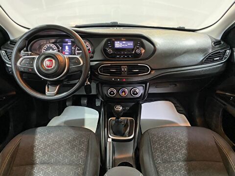 2022 Benzin Manuel Fiat Egea Cross Beyaz Gürel Tasarım Aksesuar Otomotiv San. Tic. Ltd. Şti.