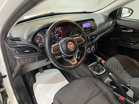 2022 Benzin Manuel Fiat Egea Cross Beyaz Gürel Tasarım Aksesuar Otomotiv San. Tic. Ltd. Şti.