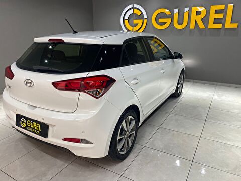 2017 Benzin Manuel Hyundai i20 Beyaz Gürel Tasarım Aksesuar Otomotiv San. Tic. Ltd. Şti.